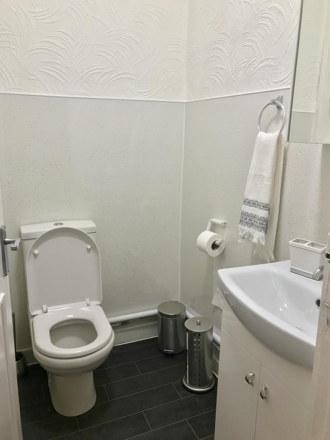 233 Leith Apartment เอดินบะระ ภายนอก รูปภาพ
