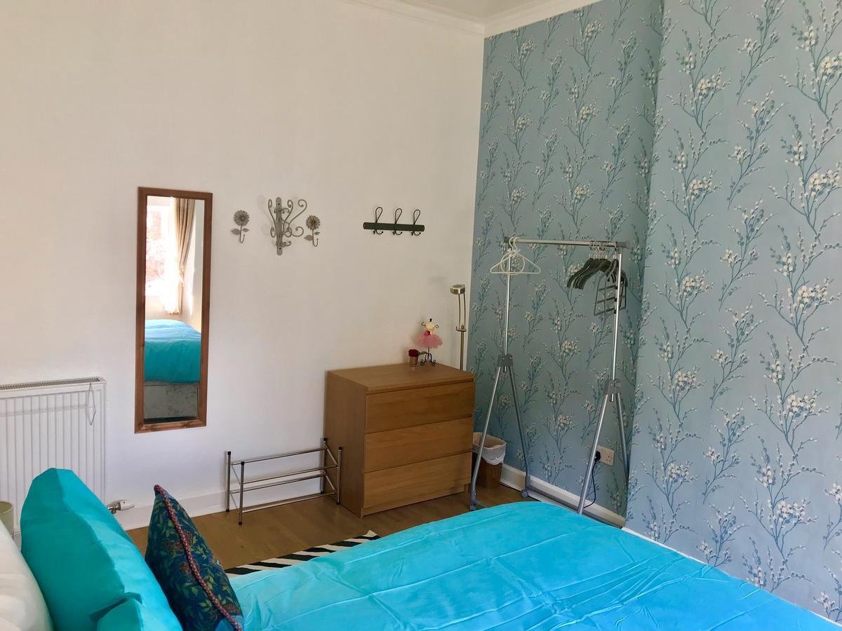 233 Leith Apartment เอดินบะระ ภายนอก รูปภาพ